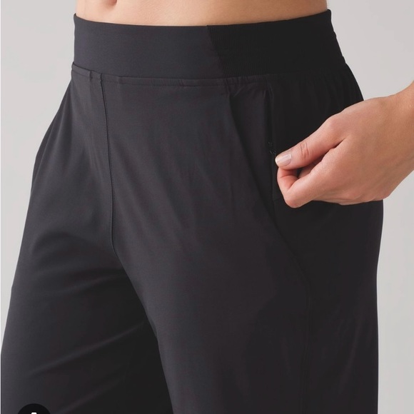 Lululemon black joggers (6) - Picture 2 of 8